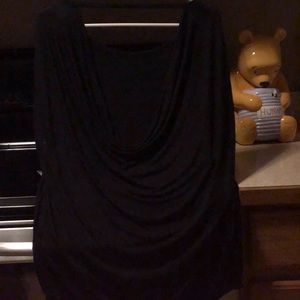 Women’s New Black Top Size Small